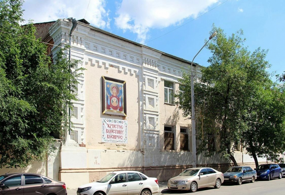 Русская православная церковь получит пять квартир в самом центре Астрахани
