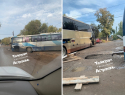 В Астрахани в микрорайоне «Казачий» два автобуса застряли в ямах на дороге