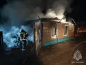 В Астраханской области на ночном пожаре погибли мать и двое детей