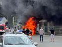 В Астрахани горят автомобили