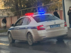 В Астрахани рецидивисты вынесли из магазина и аптеки умную колонку и витамины
