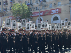 Около 60 тысяч человек приняли участие в параде Победы в Астрахани