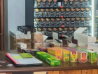 Астраханская таможня пресекла продажу немаркированных табачных изделий в местном магазине