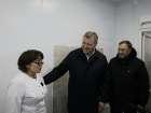 Астраханский губернатор осмотрел новую амбулаторию в Камызякском районе