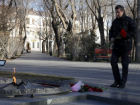 Посол Германии возложил цветы у Вечного огня в Астрахани 