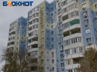 В астраханской многоэтажке отключили лифты из-за ЧП: ребенок, зажатый дверью, получил переломы