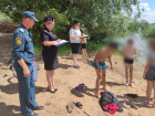 Астраханская полиция контролирует места купания молодежи
