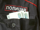В Астраханской области сотрудник дежурной части полиции подозревается в мошенничестве