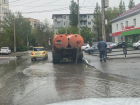 Ночью в Астрахани с улиц откачали 412 тысяч литров дождевой воды
