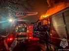 В Астрахани за ночь сгорел жилой дом-памятник архитектуры