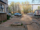 Коммунальщики занялись устранением последствий сильного ветра в Астрахани