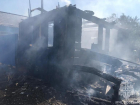 Неосторожное курение уничтожило жилой дом в Астрахани