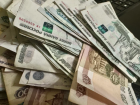 Больше тысячи астраханцев получили юбилейные выплаты ко Дню Победы