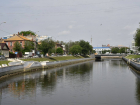 В астраханских каналах на несколько дней сбрасывают воду 