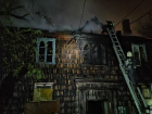 В Астрахани на пожаре в многоквартирном доме погиб человек