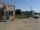 Водитель сбил астраханку с ребенком на обочине и скрылся с места ДТП