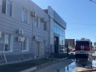 В крупном автомобильном сервисе Астрахани произошел пожар