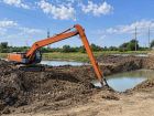 Под Астраханью на ерике Ножовский строят полезное водопропускное сооружение