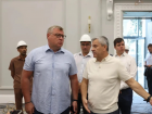 Губернатор Игорь Бабушкин поручил ускорить реконструкцию астраханского «Октября»