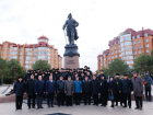 В Астрахани провели митинг по случаю 300-летия Каспийской флотилии
