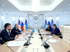 Астраханский губернатор и глава Росавтодора обсудили благоустройство дорог