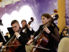 В Астрахани одаренные дети и студенты выступили с оркестром Прикаспийских стран