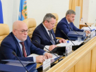 В Думе Астраханской области рассмотрели законопроекты Игоря Бабушкина