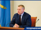 Астраханский губернатор поздравил десантников с Днем ВДВ