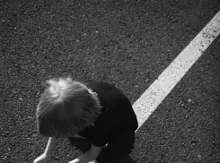 Маленький астраханец оказался один в городе