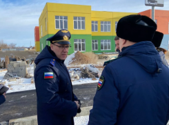 Прокурор Астраханской области объявил предостережения подрядчикам