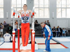 Астраханец Сергей Ельцов победил в первенстве ЮФО по спортивной гимнастике