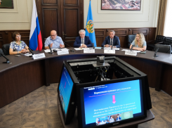 Астраханские парламентарии обсудили с коллегами из ЛНР инициативное бюджетирование