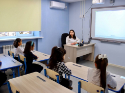 В астраханском селе Рассвет открыли школу после капитального ремонта