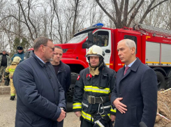 При пожаре в детской больнице в Астрахани эвакуировали 43 ребенка