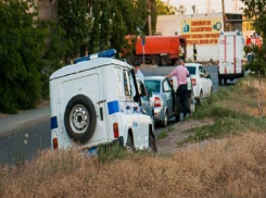 Астраханец сломал шею возлюбленной и сжег её тело в степи 