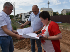 Решить проблему астраханцев, живущих в посёлке Приволжье, обещают к июлю 