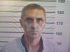 В Астрахани разыскивают вооруженного насильника, ранее судимого за убийство