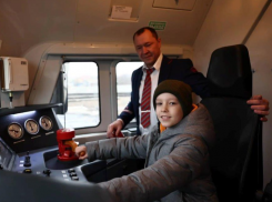 Железнодорожники исполнили мечту юного астраханца в рамках акции «Ёлка желаний»