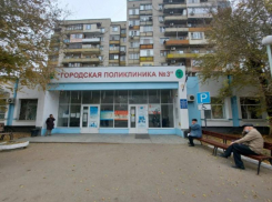 В Астрахани ремонтируют филиалы городской поликлиники № 3