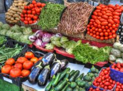 В Астрахани упали цены на некоторые овощи
