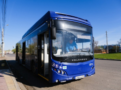 Как в Астрахани изменят расписание новых синих автобусов на 9 мая 