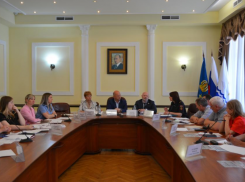 В Астрахани будут искать и уничтожать очаги запрещенных растений