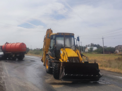 Под Астраханью лихой тракторист устроил массовое ДТП