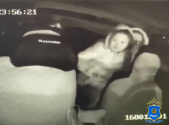 Астраханские полицейские помогли девочке с отеком добраться до больницы