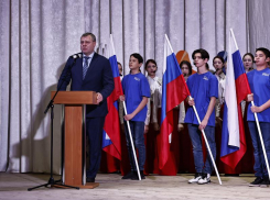 Игорь Бабушкин открыл молодежный форум «Кто, если не мы?» в Ахтубинске