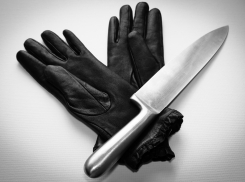 В Астрахани осудят женщину, которая убила соседа на День защитника Отечества