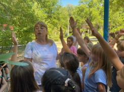 В детском лагере Астраханской области сотрудники ПривЖД провели железнодорожный квест