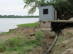 Жителям астраханского поселка Верхний Бузан наладили стабильное водоснабжение