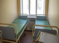  В Астрахани главврач поликлиники попалась на взятке в крупном размере