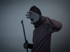  В Астрахани сотрудника подозревают в краже имущества у собственной компании